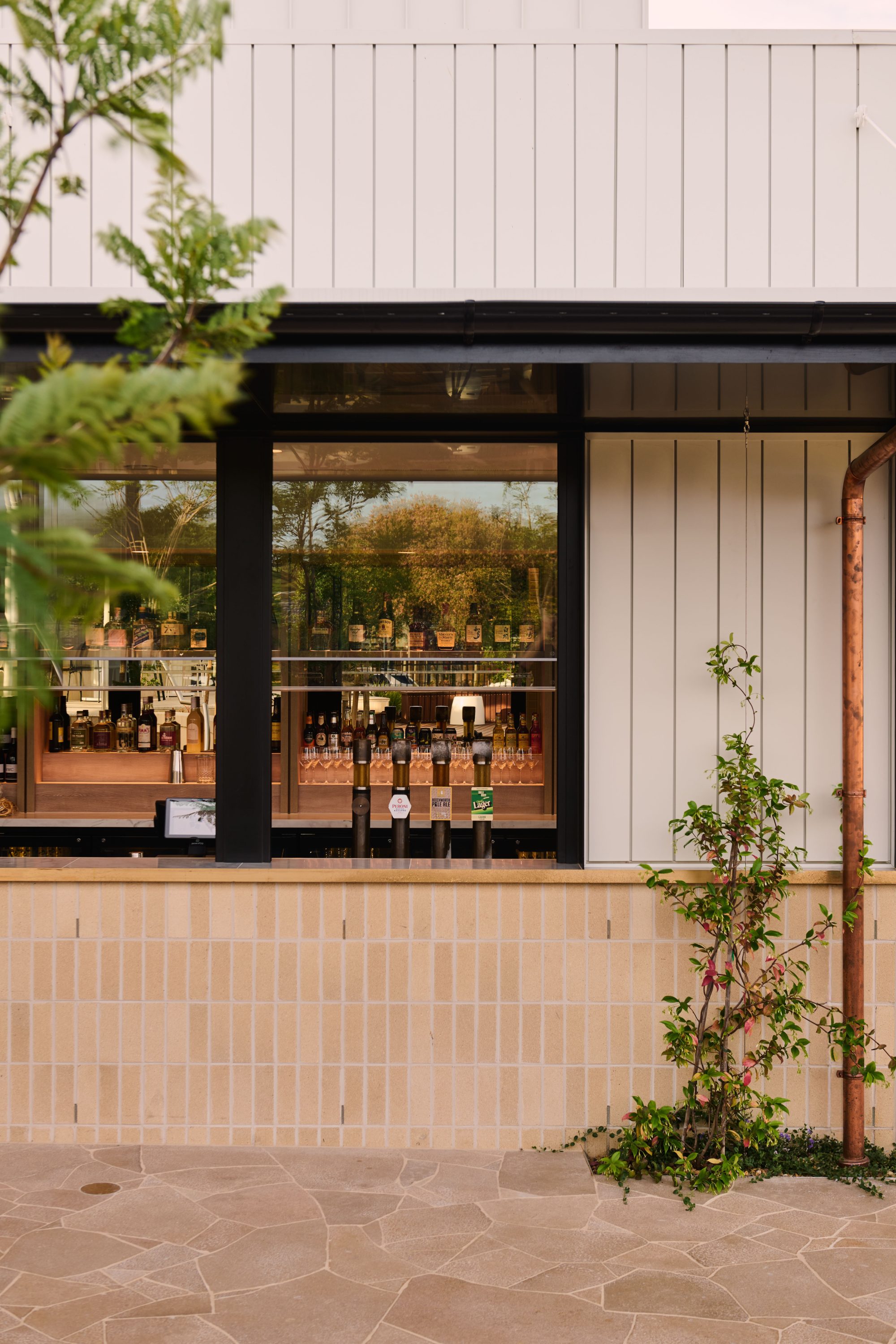 Moama studio nine hr toc 9